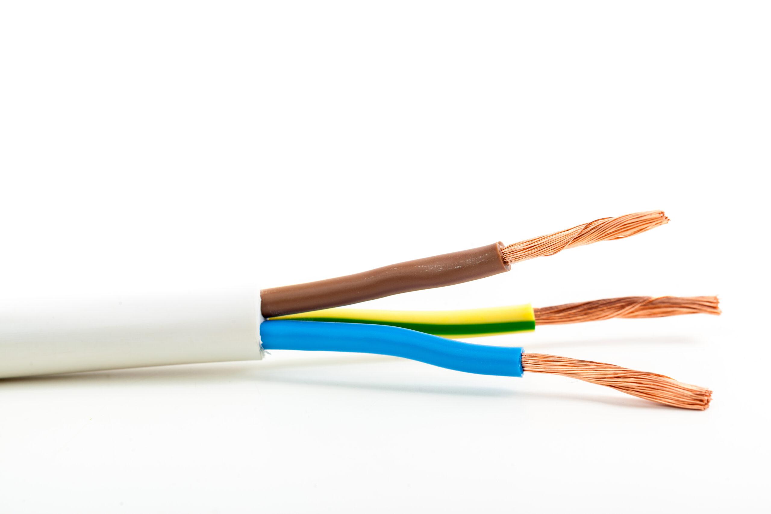 difference between live, neutral and earth wires